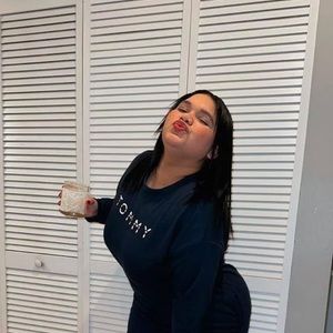 Meet your Posher, Quijada